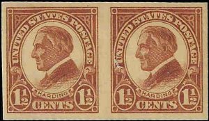 576 Mint,OG,NH... Pair... SCV $6.00