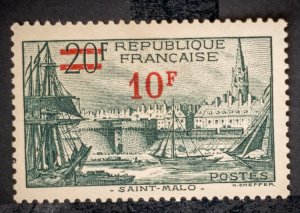 France #413 MINT  no gum