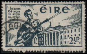 Ireland 120 - Used - 2 1/2p Volunteer Soldier / Dublin P.O. (1941) (cv $1.25)