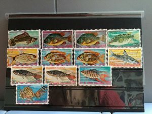 Rep De Guinea Ecuatorial Fish stamps  R25126