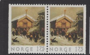 NORWAY SG908 1982 BOOKLET STAMP CHRISTMAS MNH PAIR