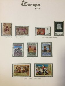 Europa 1975/76 MNHSheets On Pages Appx 100 Items LA 667