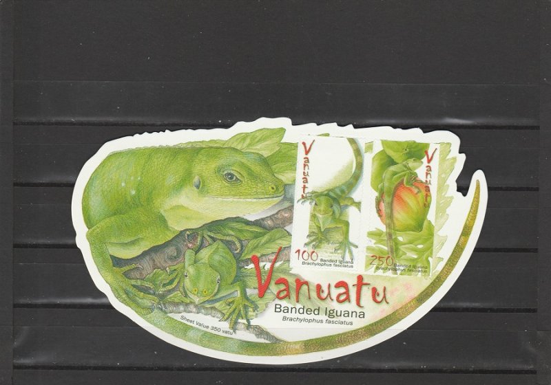 Vanuatu  Scott#  936a  MNH  S/S  (2007 Banded Iguana)