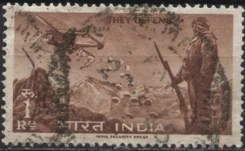 India 375 (used, adhesion) 1r Armed Forces, soldier & planes, red brn (1963)