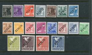 Berlin #21-40  VF Hinged and NH  bottom row signed