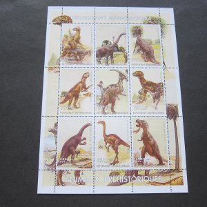 Madagascar 1999 dinosaur Sheet MNH