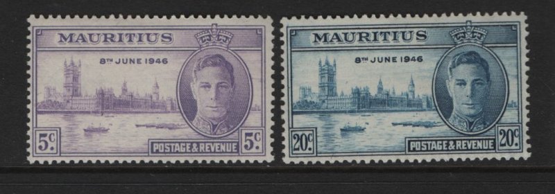 Mauritius 223-224 H 1946 Peace Issue