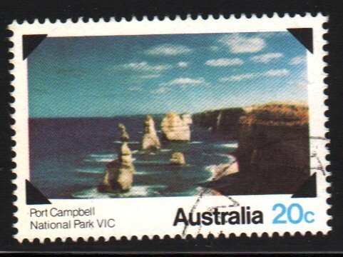 Australia #700   used