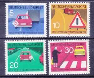 Germany 1059-62 MNH 1971 New Traffic Rules & Traffic Signs