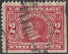 US 370 (used, rough corner) 2¢ William Seward, carmine (1909)