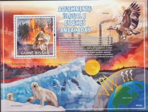 GUINEA BISSAU 2009 SHEET GLOBAL WARMING BIRDS POLAR BEARS WOLVES