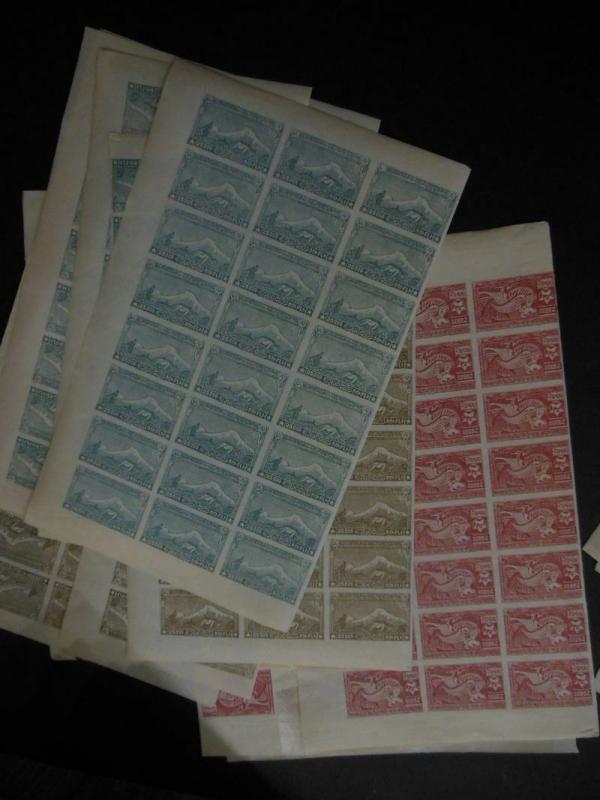 ARMENIA : 1921. Scott #278-94. 200 Imperforated sets. VF Mint NH. Catalog $4,120