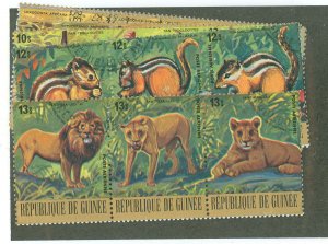 Guinea #C137-42 Used Single (Complete Set)