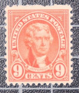 Scott 641 9 Cents Jefferson Nice Stamp MNH SCV $3.00