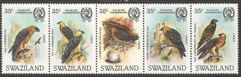 Swaziland Bird SC 448, 2 stamps MNH, three stamps MOG (9cko)