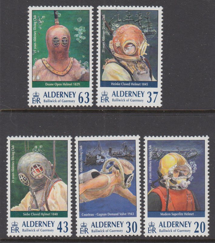 Alderney 114-118 Divers MNH VF