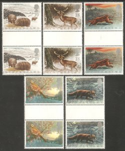 GREAT BRITAIN Sc# 1421 - 1425 var MNH FVF Set of 5 x Gutter Pair Winter Animals