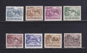 Indonesia 424-431 Set U Animals (A)