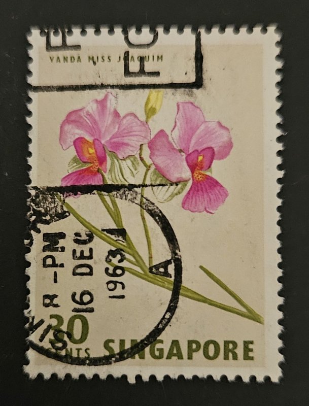 Singapore 1962 SG73 used 30c Definitive issue Orchid (Vanda Miss Joaquim)