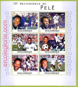 B0588 - MOCAMBIQUE - MISPERF ERROR Stamp Sheet - 2010 - FOOTBALL PELE-