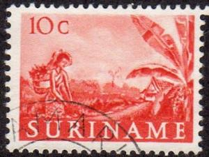 Suriname 258 - Used - 10c Woman Picking Fruit (1953)