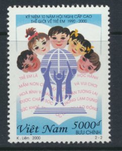 Vietnam Sc# 3062 MNH   UNICEF 2000  Children  see details & scan