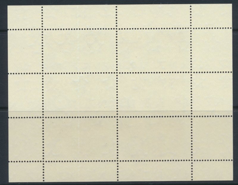 New Zealand MNH SG MS963a  SC#  B82a  1971 Health Hockey Girls see scans