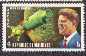 Maldive Islands 472 1974 MH