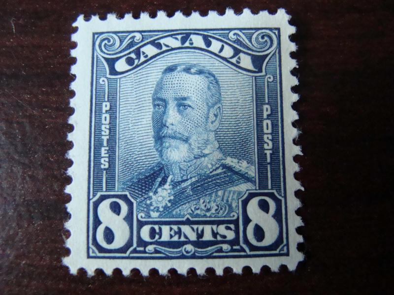 Canada #154  King George V, Scroll  Issue 8¢  MNH  NG