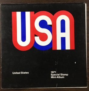 1971   USPS  Mint Set Special Type 1    Mini-Album   23 MNH Commemorative stamps