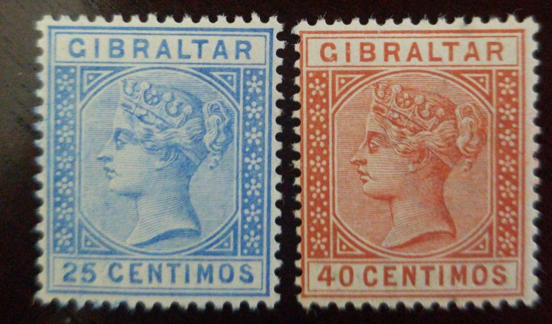 O) 1889 GIBRALTAR, QUEEN VICTORIA, SCT 32 25c ultra, SCT 26 40c orange brown, MI