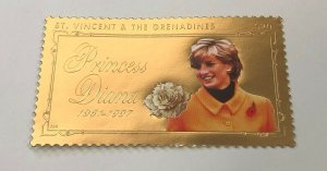 St. Vincent 1998 SC# 2619 Princess Diana, Royal, Flower, 22K - Gold Stamp - MNH