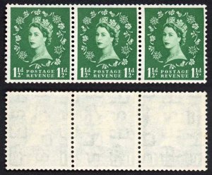 Spec S25n 1 1/2d Wmk Tudor S/ways Stamp Dot over Rose U/M (Gum Crease) Cat 32.50