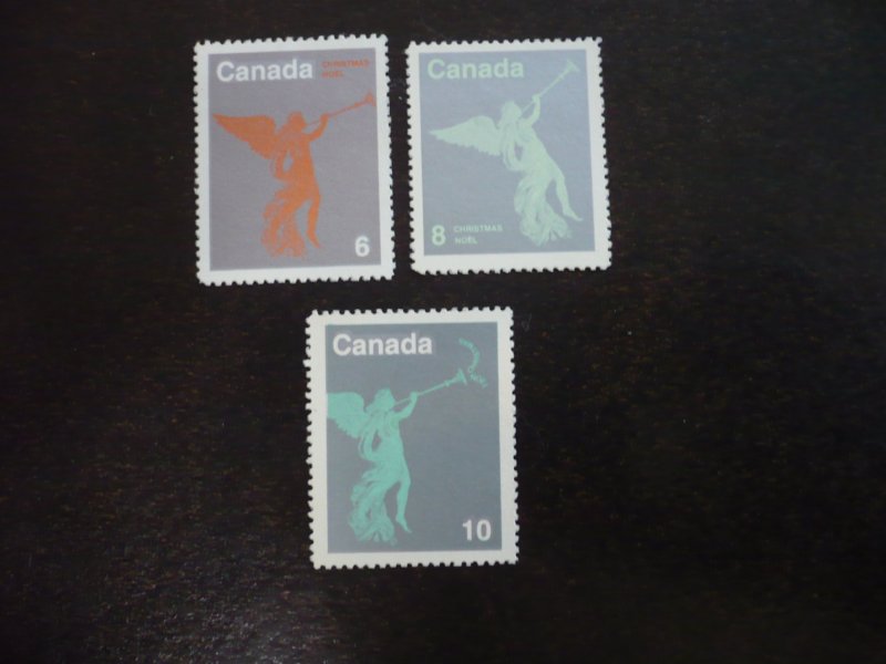 Stamps - Canada-Mint Never Hinged Set of 3 Stamps. Rejected Design for 1972 Xmas