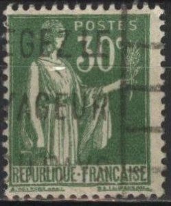 France 264 (used) 30c Peace with olive branch, dp grn (1932)