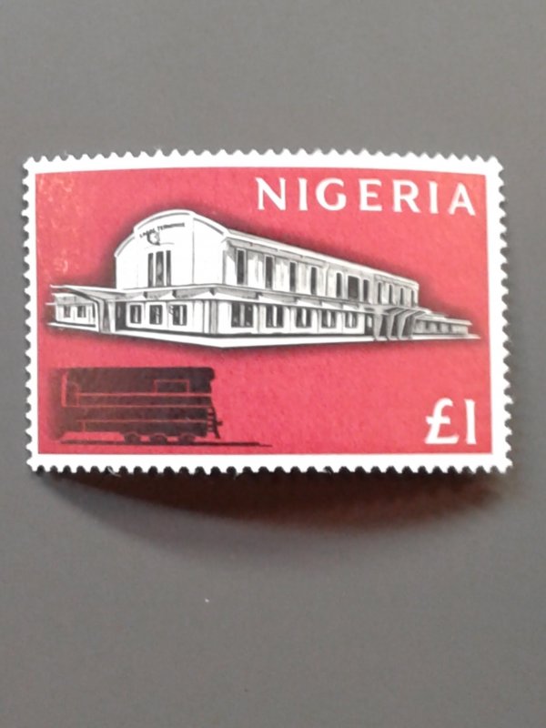 Nigeria 113 F-VF mint hinged. Scott $ 13.00