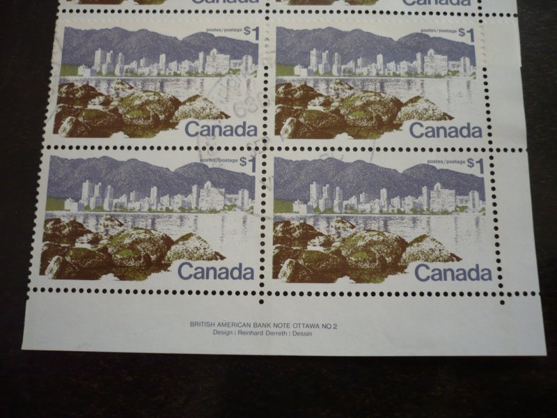 Stamps - Canada - Scott# 599 - Used Plate Block of 8 Stamps