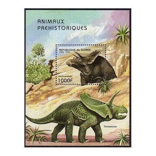 Guinea 1423 sheet, MNH. Prehistoric Animals 1997. Anchiceratops.