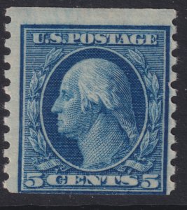 Sc# 496 U.S 1919 George Washington 5¢ vertical coil P. 10 MLMH CV $3.25 Stk #1