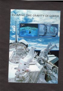 3411 Escaping Gravity, sheet/2 MNH