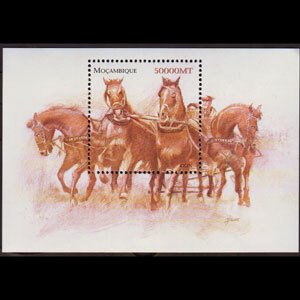 MOZAMBIQUE 2002 - Scott# 1559 S/S Don Horses NH