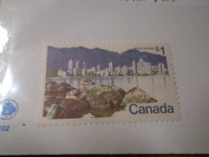 Canada  #  600iv  MNH  Short $ flaw  +dot after Postes