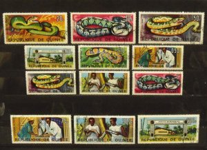 15122   GUINEA   Used # 465-473, C88, C89           CV$ 6.00