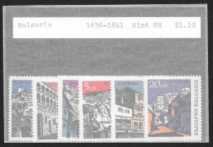 BULGARIA (31) Complete Mint Never Hinged Sets - 150 stamps