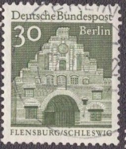 Germany Berlin 9N239 Used