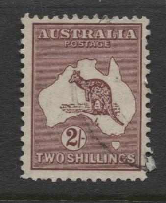 Australia - Scott 125 - Kangaroo -1931 - FU - Wmk 228 - 2/- Stamp15