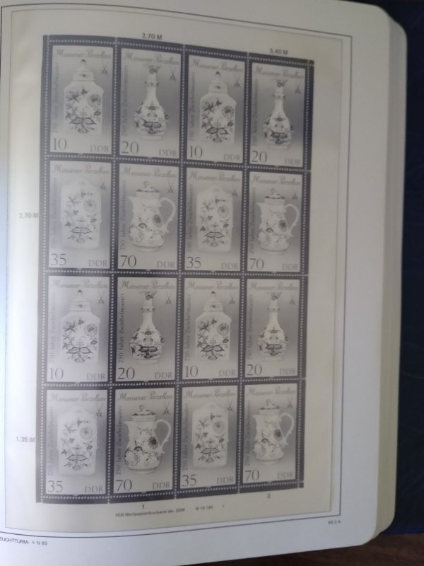 collection in album Germany DDR CV $3337