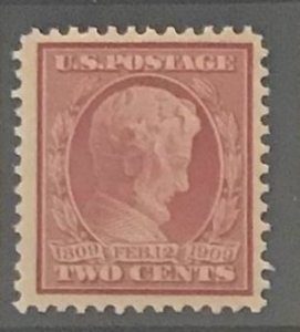 United States #367 MNH CV$16.00