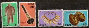 FIJI SG556/9 1978 ARTIFACTS MNH