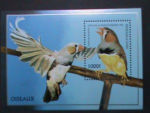 ​GUINEA-1996-SC#1374 POEPHILA GUTTATA BIRD -MNH S/S SHEET VF WE SHIP TO WIDE